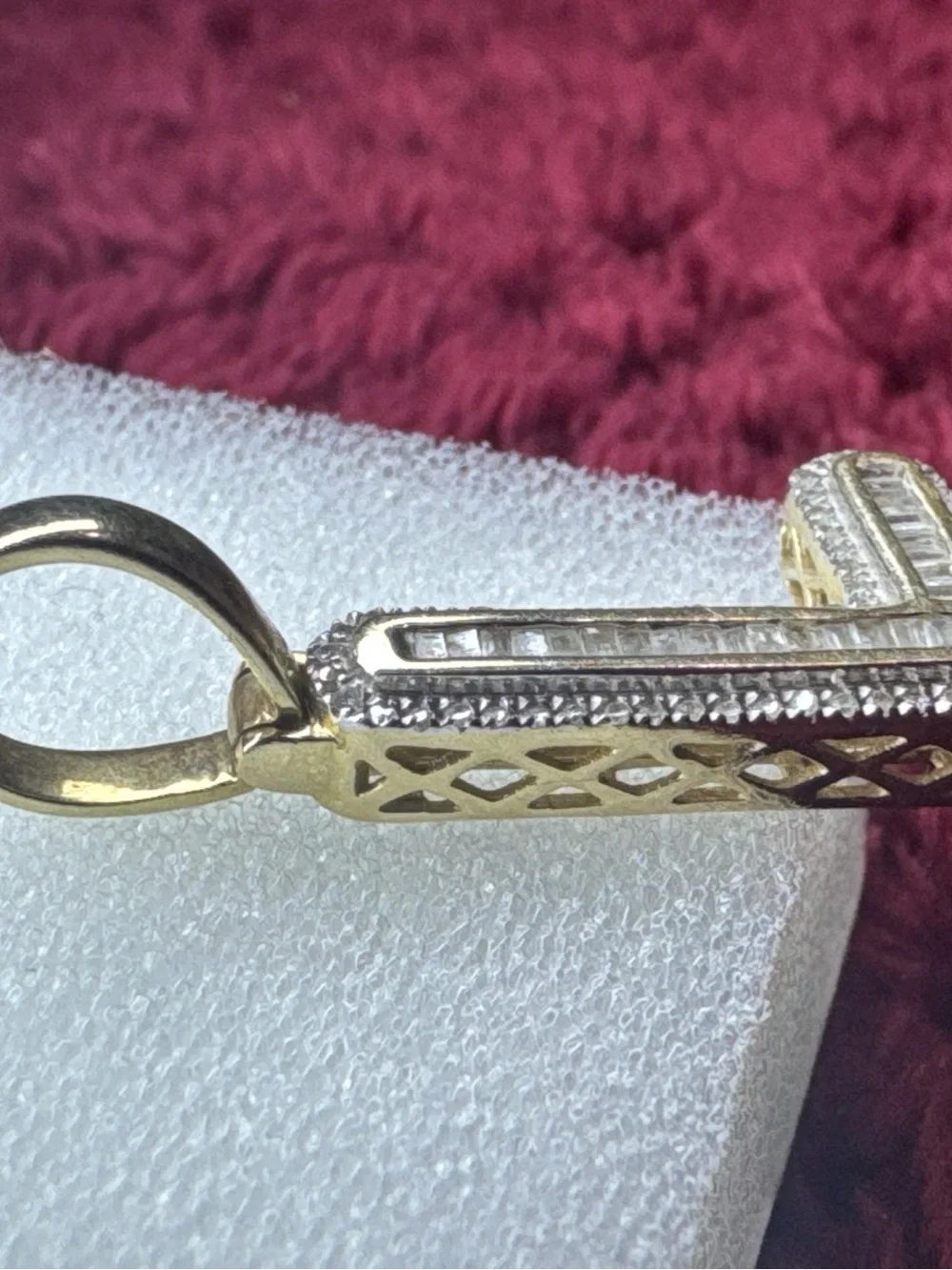 10K Yellow Gold Diamond Initial L Pendant 0.27 CT Baguette Round 2.5g